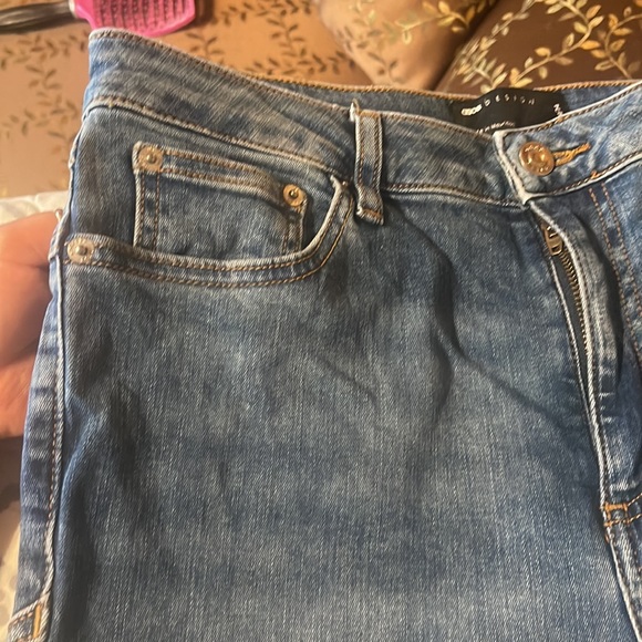 Jeans - Picture 2 of 8